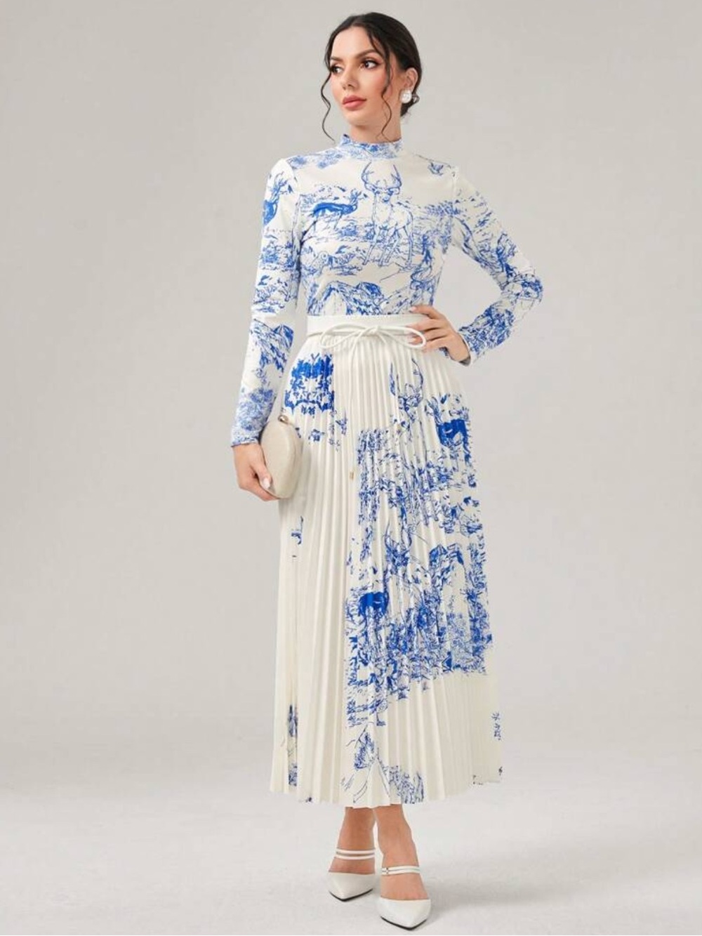 Blue & White Deers Printed Pleated Skirt and Long Sleeve Top Set - XL